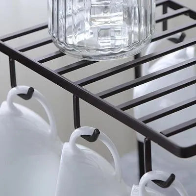 Stylish Metal Mug Stand - 1 Pc for Organizing Your Mugs